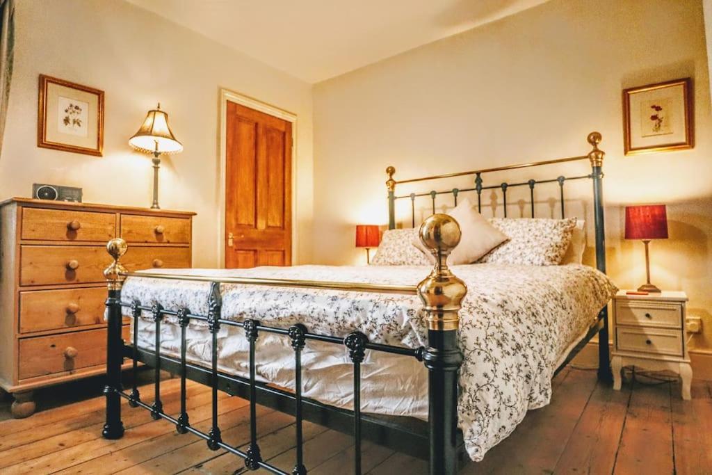 Cute Cottage 5 Min Walk From Cafes Station And Sea 헤이스팅스 외부 사진