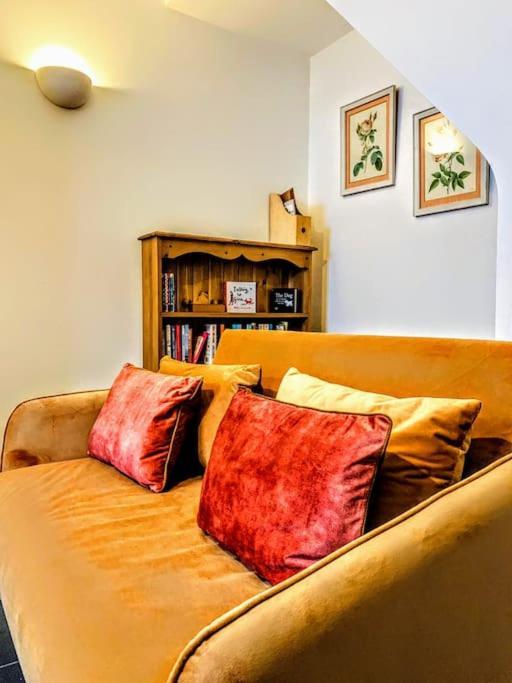 Cute Cottage 5 Min Walk From Cafes Station And Sea 헤이스팅스 외부 사진
