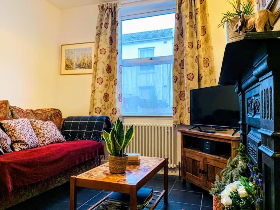 Cute Cottage 5 Min Walk From Cafes Station And Sea 헤이스팅스 외부 사진