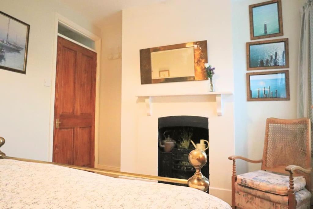 Cute Cottage 5 Min Walk From Cafes Station And Sea 헤이스팅스 외부 사진