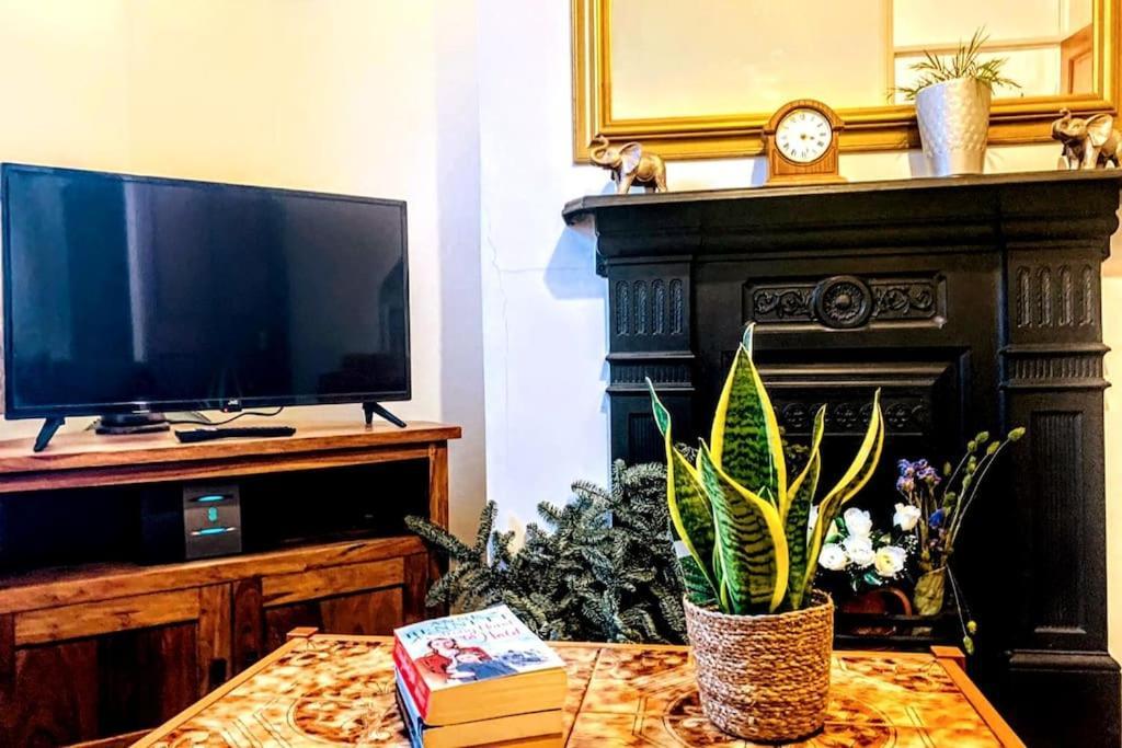 Cute Cottage 5 Min Walk From Cafes Station And Sea 헤이스팅스 외부 사진